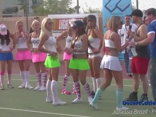 นู้ด dodgeball บน ด้านบน ของ roof สำหรับ lightspeed: ฟรี สกปรก วีดีโอ ca | xhamster