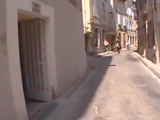 3 lesbietes travel un urinēt par katrs cits, pieaugušais filma 9e